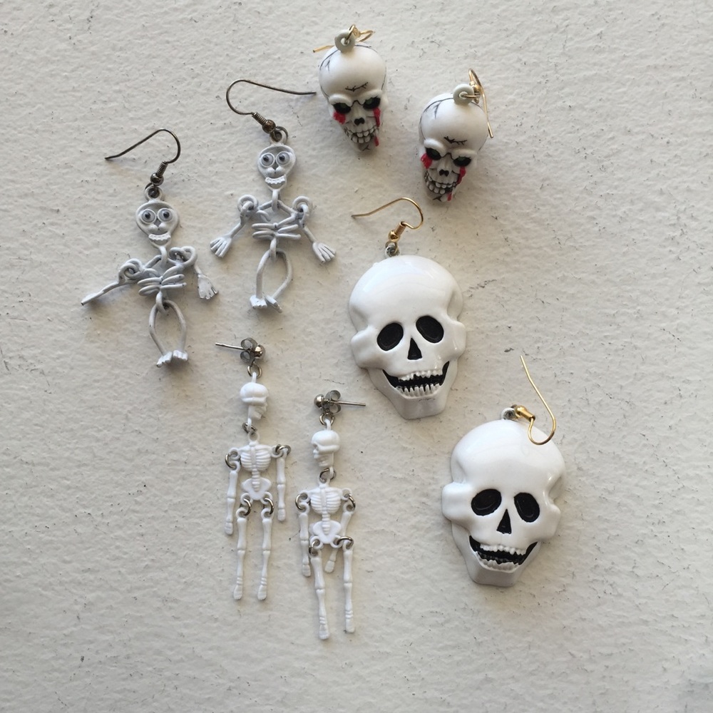 🎃VTG Bundle Lot of Skull Skeleton Earrings